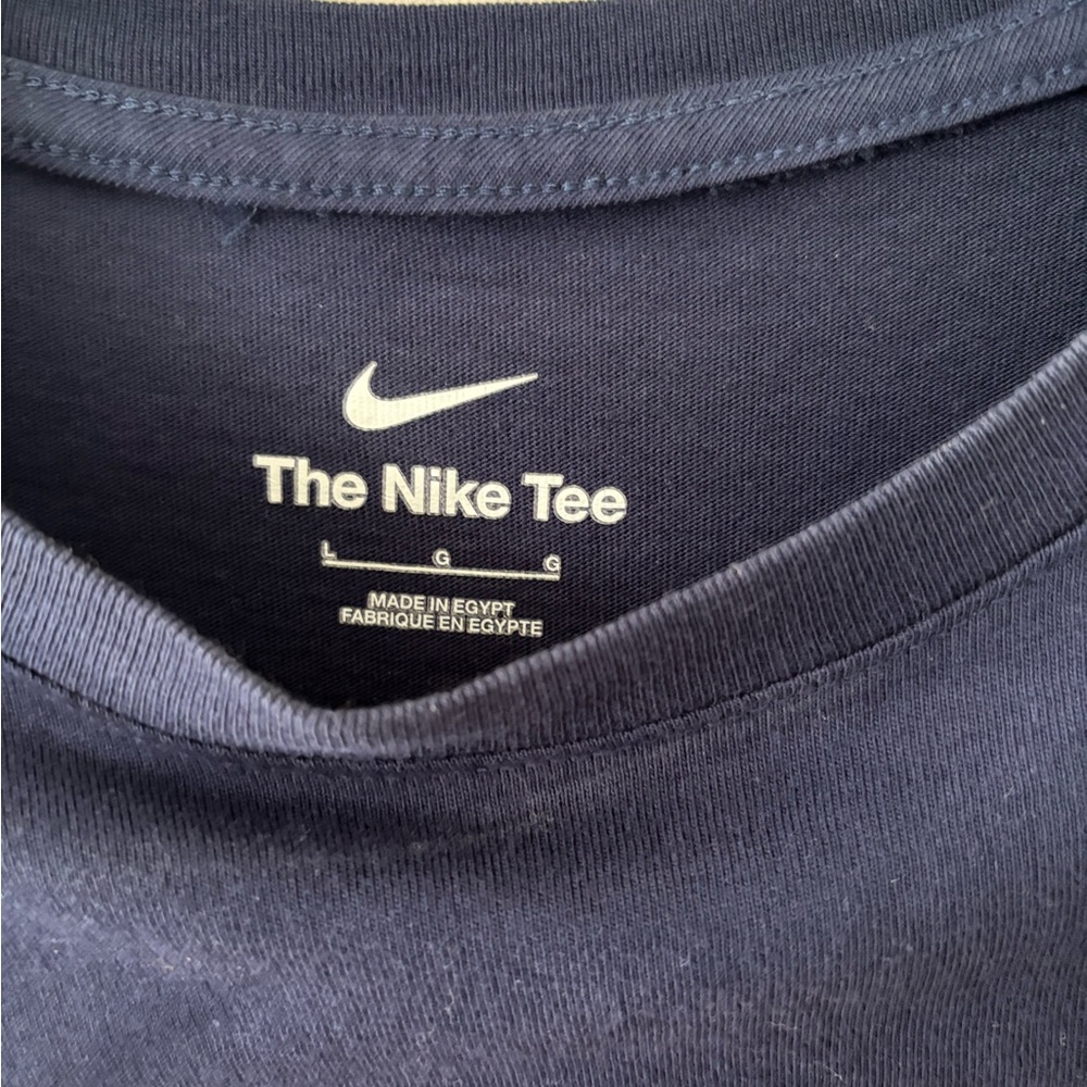 Nike Blue Long Sleeve Tee with Graphic Design - Picture 6 of 6